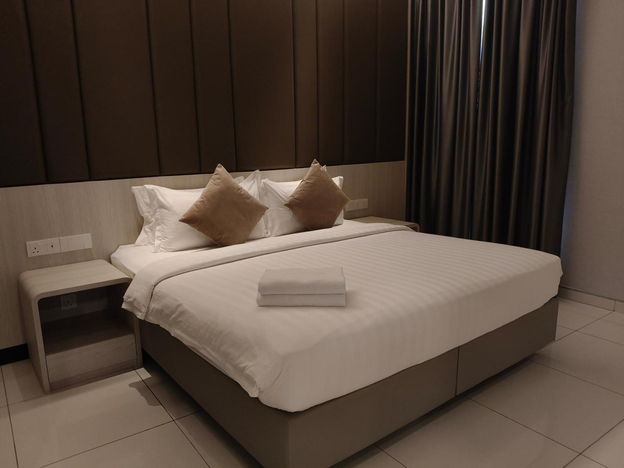 Societe By Bamboo Hospitality — Photos 1